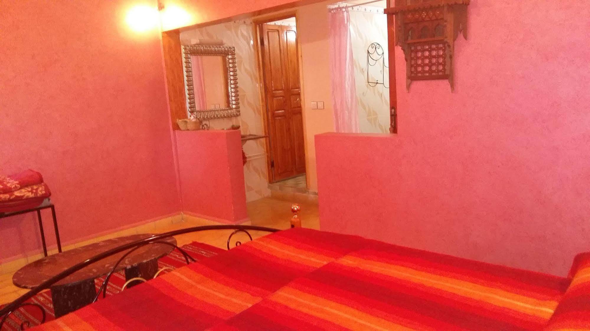 Maison Vallée Du Ziz Oulad Aïssa Extérieur photo